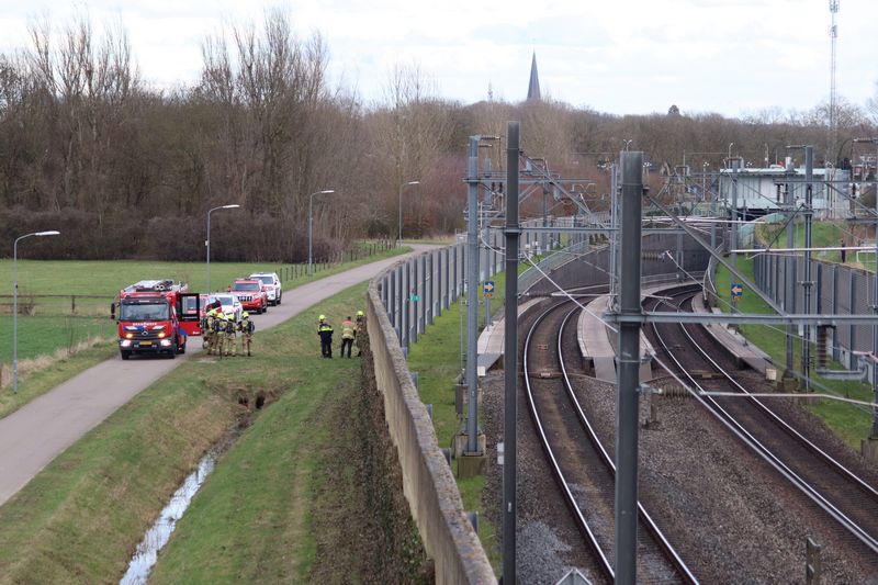 Goederentrein met rookontwikkeling strandt in tunnel te Zevenaar